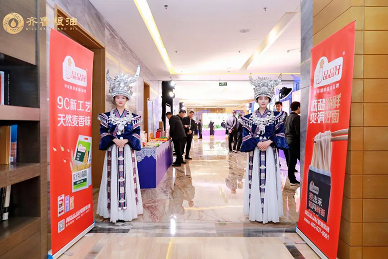 1714981815518851.jpg 640 (8).jpg