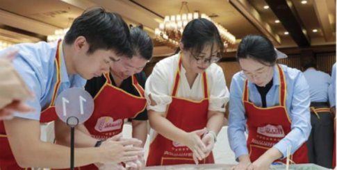 品品好集团携手恒星科技学院共庆教师节