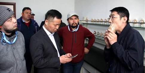 中哈农业企业地方经贸合作商务研修班 来品品好开展研学活动